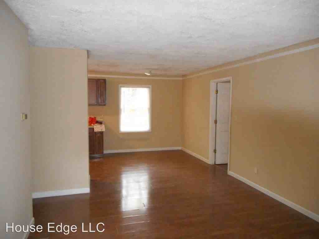 505 Bolton Rd NW - Photo 3 of 10