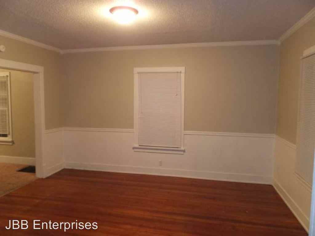 2210 18th Street A - Photo 3 of 12