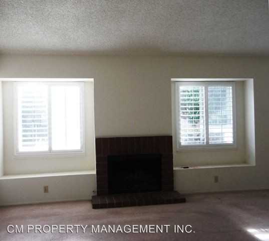 6609 Folklore Ct - Photo 3 of 10