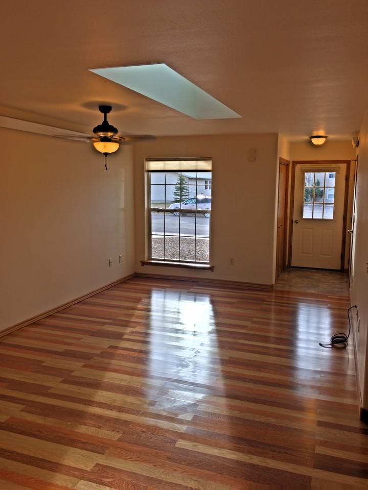 732 S 34th St - Photo 2 of 9