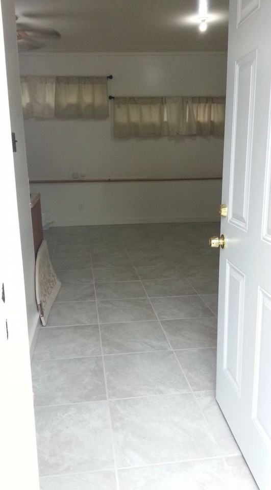 4443 Virginia Ave - Photo 2 of 5