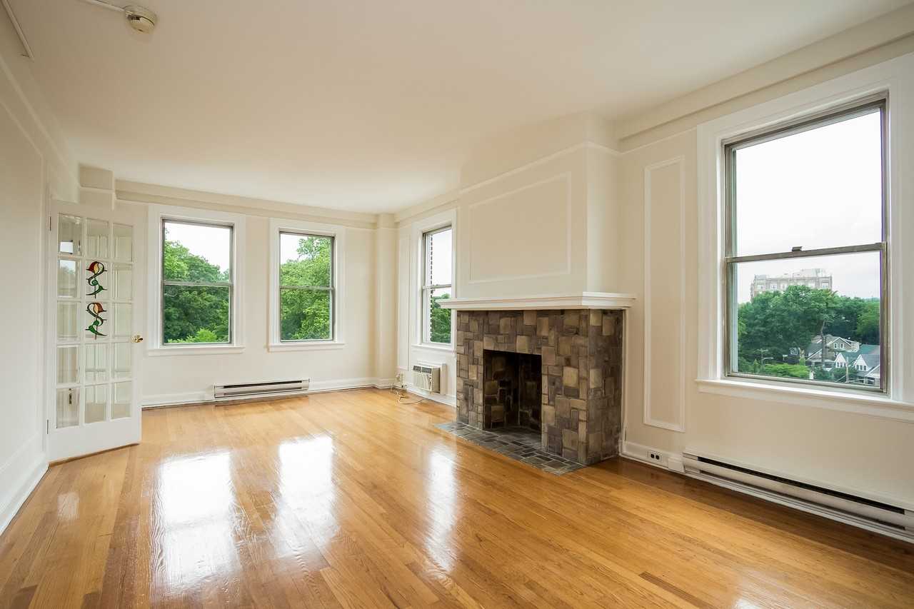 400 West Hortter Street #701