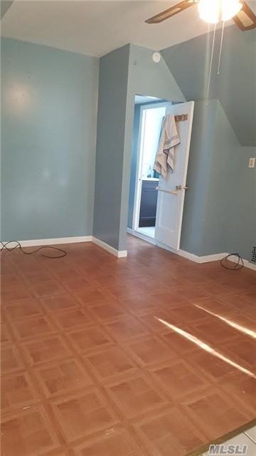 3155 4th St - Photo 3 of 5