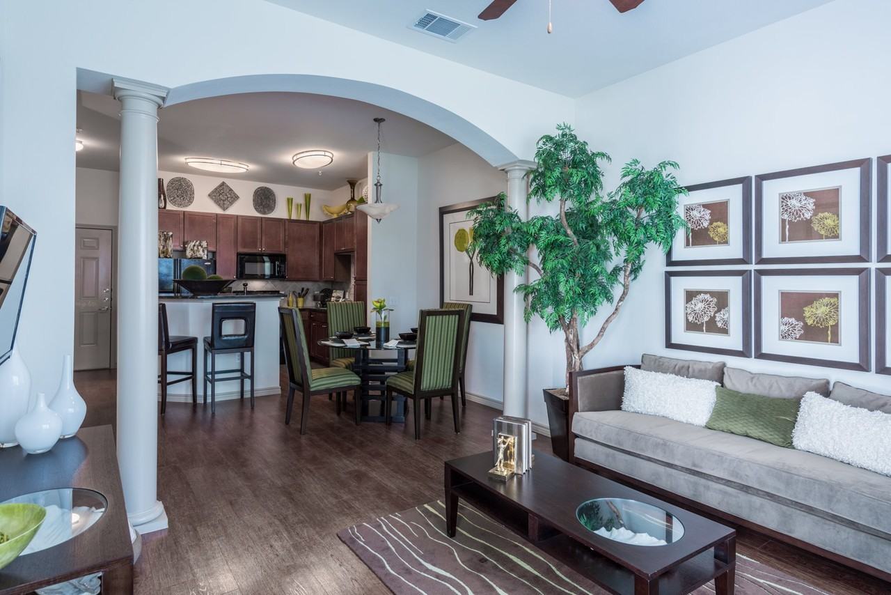 Palazzo at Cypresswood - Photo 2 of 39