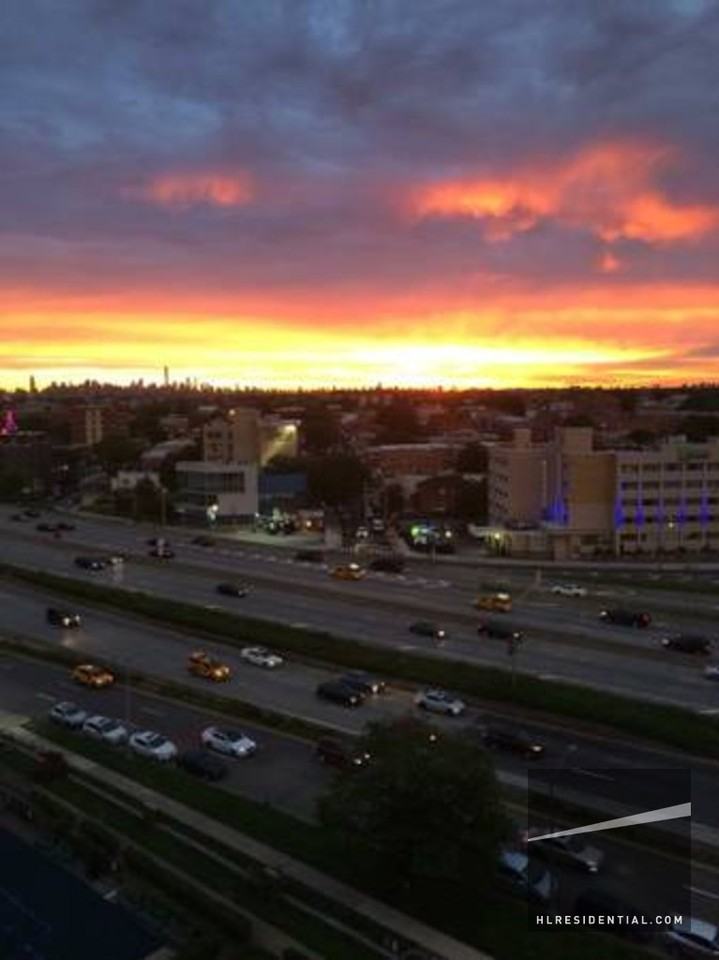 61-22 Grand Central Pkwy H6 - Photo 3 of 4