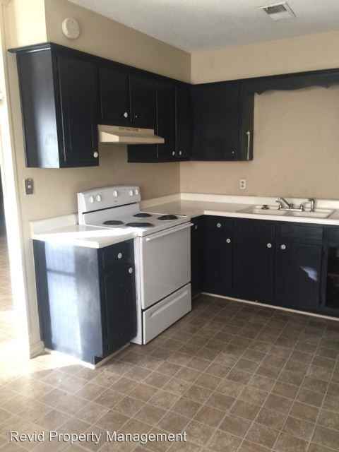 3909 Dante Ave - Photo 2 of 4