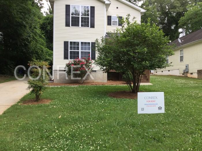 643 Glenbrook Dr - Photo 2 of 12