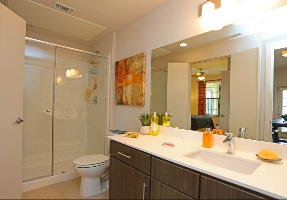 1012 Ingram Path - Photo 3 of 10