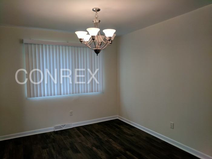 807 Olympian Cir - Photo 3 of 13