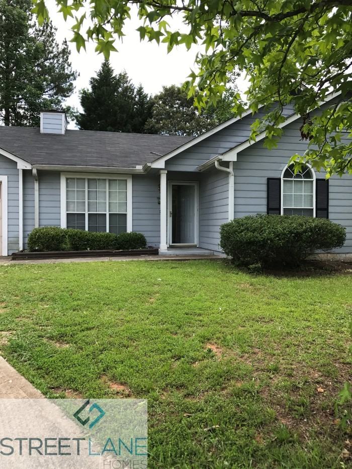 10416 Larrack Ct - Photo 2 of 7