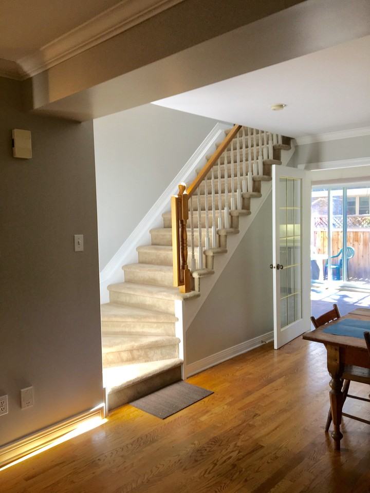 33 Warrington Drive - Photo 2 of 10