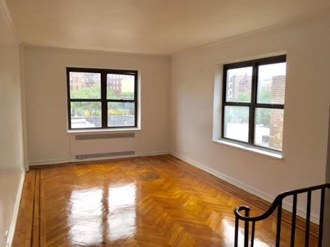 3434 Knox Pl #3E - Photo 3 of 8