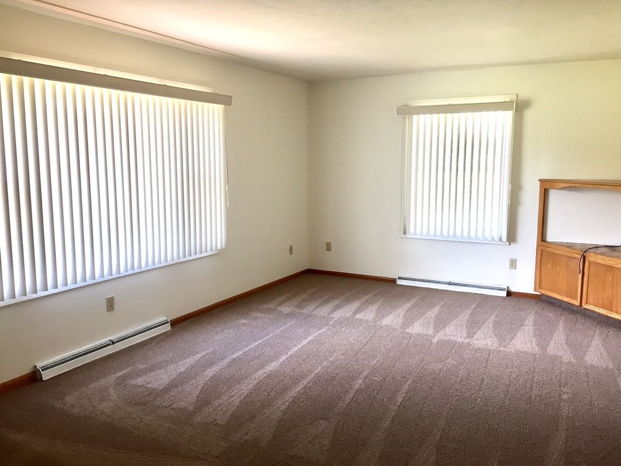 9510 48th Ave - Photo 3 of 19