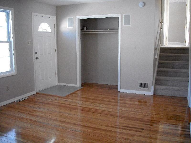 727 Dartmouth Dr - Photo 3 of 22