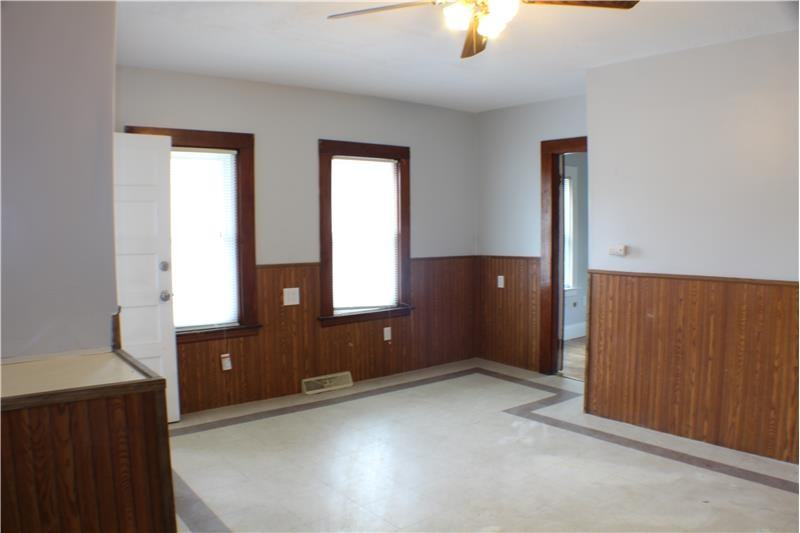 39 Burrill Ave - Photo 3 of 12