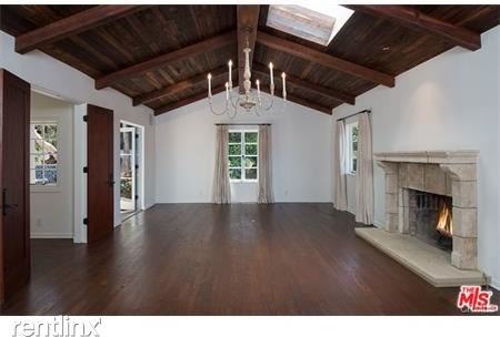 462 Mesa Rd - Photo 3 of 27