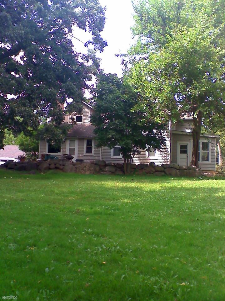 4533 Eleanor Dr - Photo 3 of 8