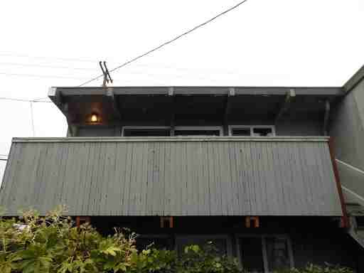 355 NW Kings Blvd - Photo 3 of 10