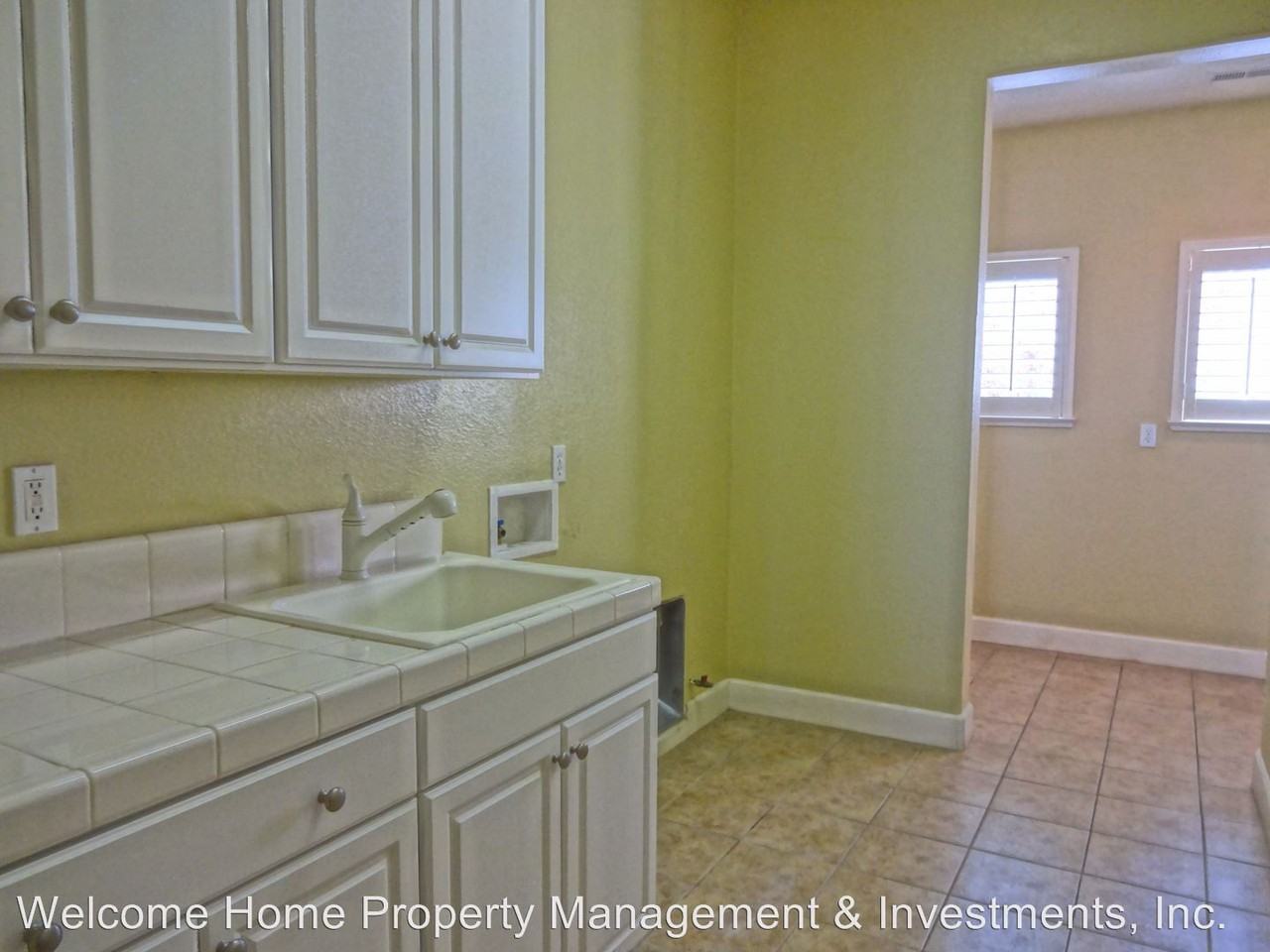 15200 Chateau Ave - Photo 3 of 3