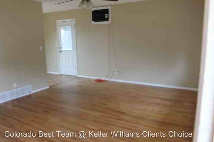 2270 Pepperwood Dr - Photo 3 of 12