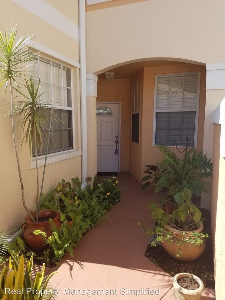 8365 Excalibur Cir #K6 - Photo 3 of 19
