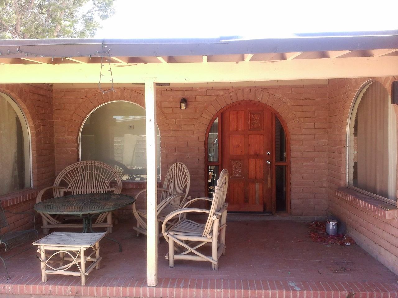 4203 S 13th Ave - Photo 2 of 8