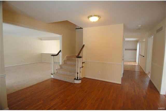 40 Williamsburg Rd - Photo 3 of 28