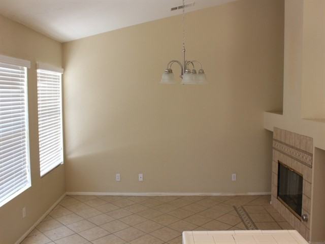 27808 Pebble Ct - Photo 2 of 8
