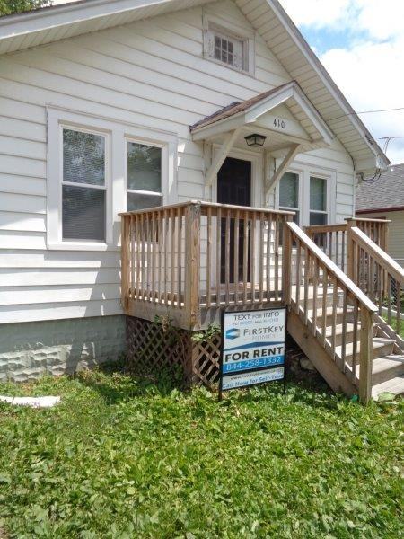 410 Bangs St - Photo 3 of 29