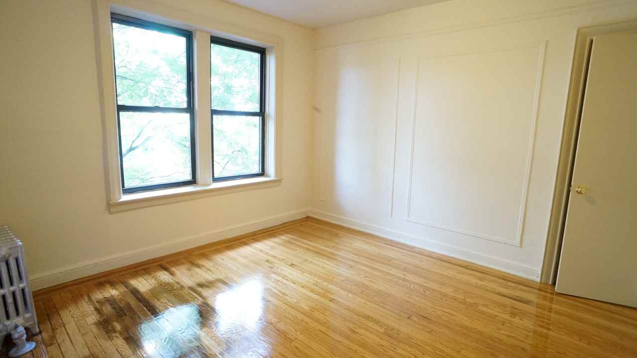 1425 University Ave #1D