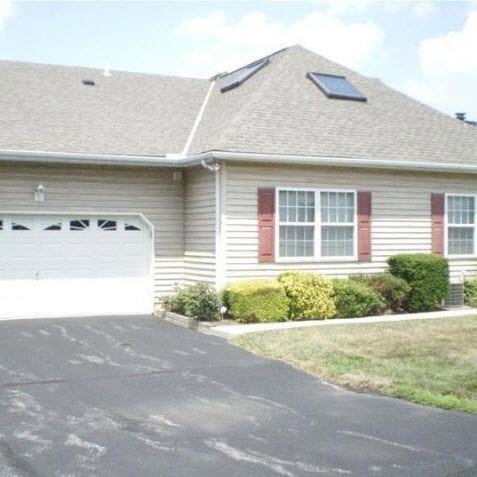 2404 Century Ln - Photo 2 of 10