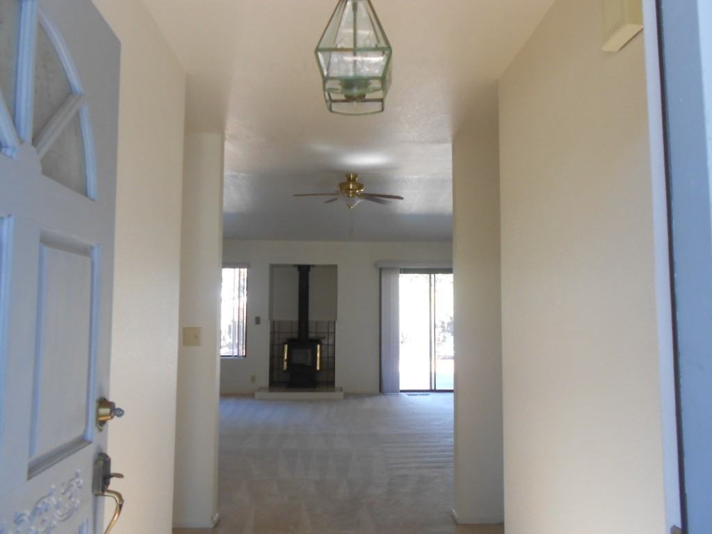 10651 Fairway Dr - Photo 2 of 23