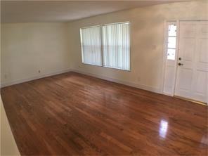 7320 NW 15th St - Photo 2 of 28