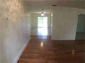 7320 NW 15th St - Photo 3 of 28