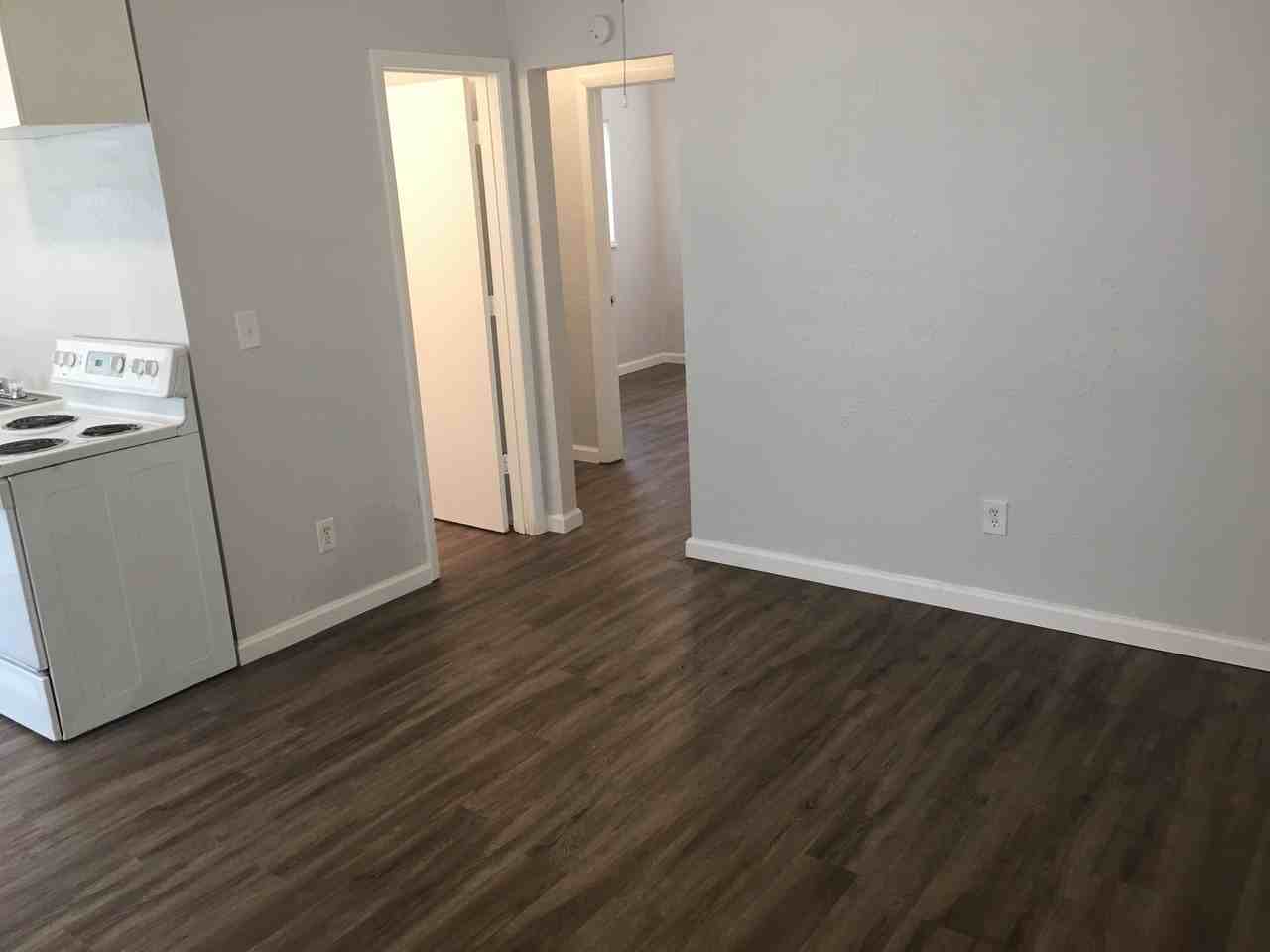 3615 N 25th St #a - Photo 2 of 8