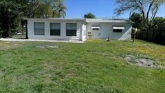 10563 114th Ave - Photo 3 of 11