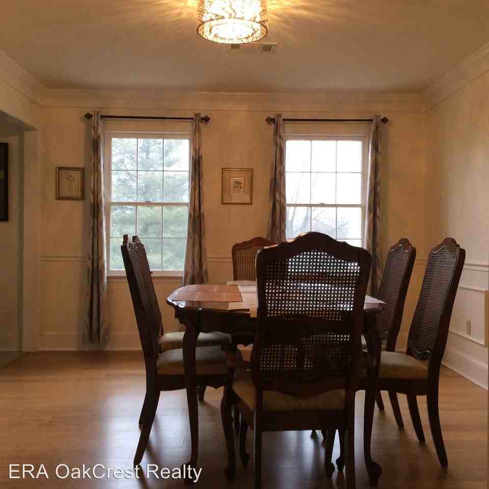 489 Brookneil Dr - Photo 2 of 24