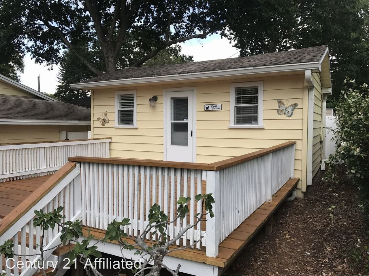 1020 S Lincoln Ave - Photo 2 of 17