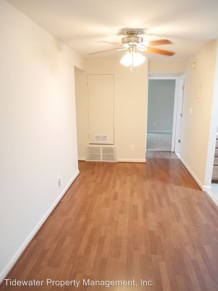 11901 Reisterstown Rd - Photo 2 of 9