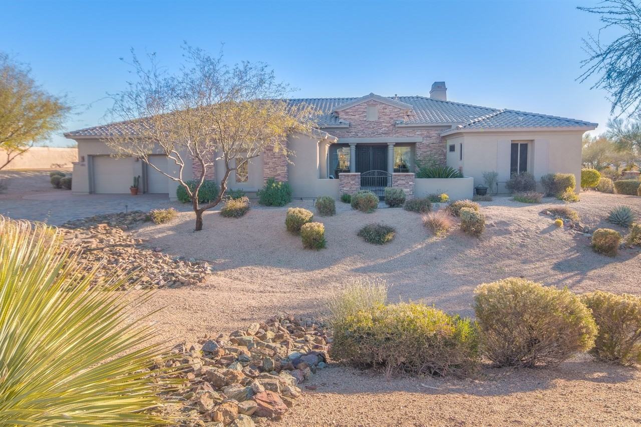 9705 E Suncrest Rd - Photo 2 of 41