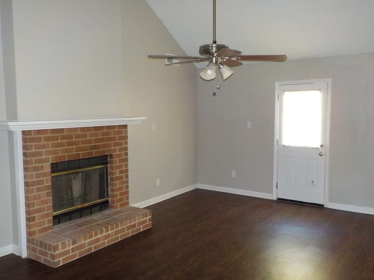 1062 Trappers Cove - Photo 3 of 18