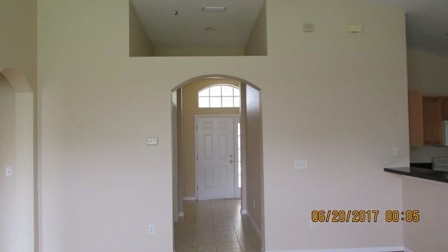 22719 Hawk Hill Loop - Photo 2 of 15