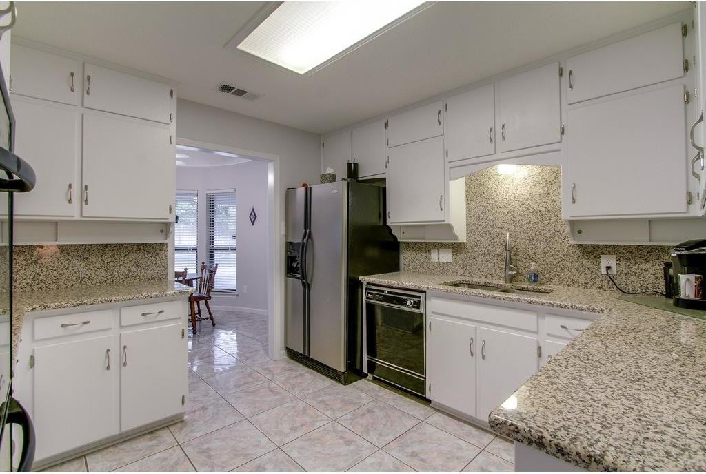 3513 Meadowlark Ln - Photo 2 of 14