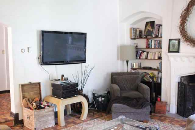 5069 N Lake Dr - Photo 3 of 20