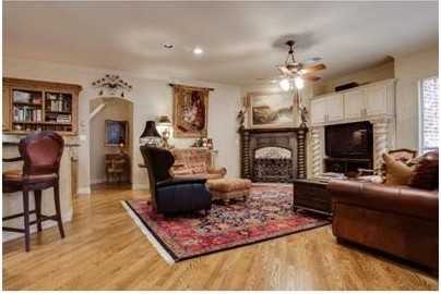 2310 Briar Ct - Photo 3 of 16