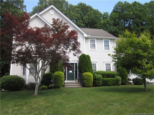 125 Juniper Dr - Photo 2 of 8