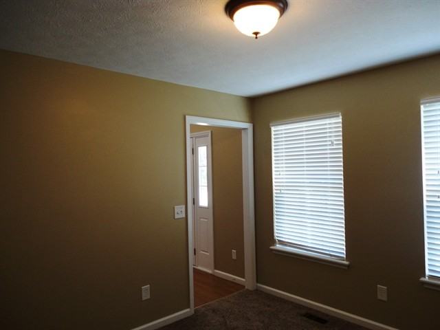 21 Overlook Dr - Photo 3 of 22