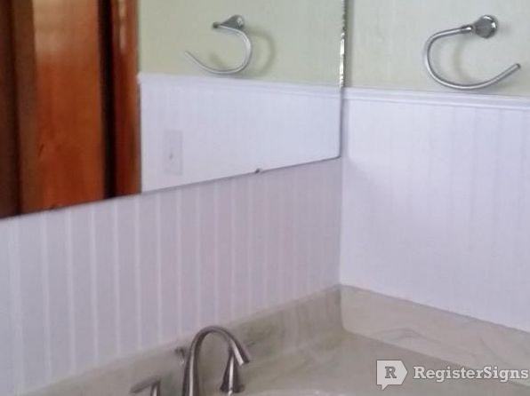 244 E 34th St - Photo 3 of 8