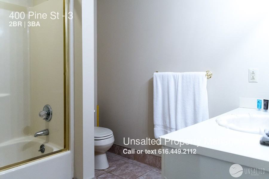 400 Pine St #3 - Photo 3 of 19