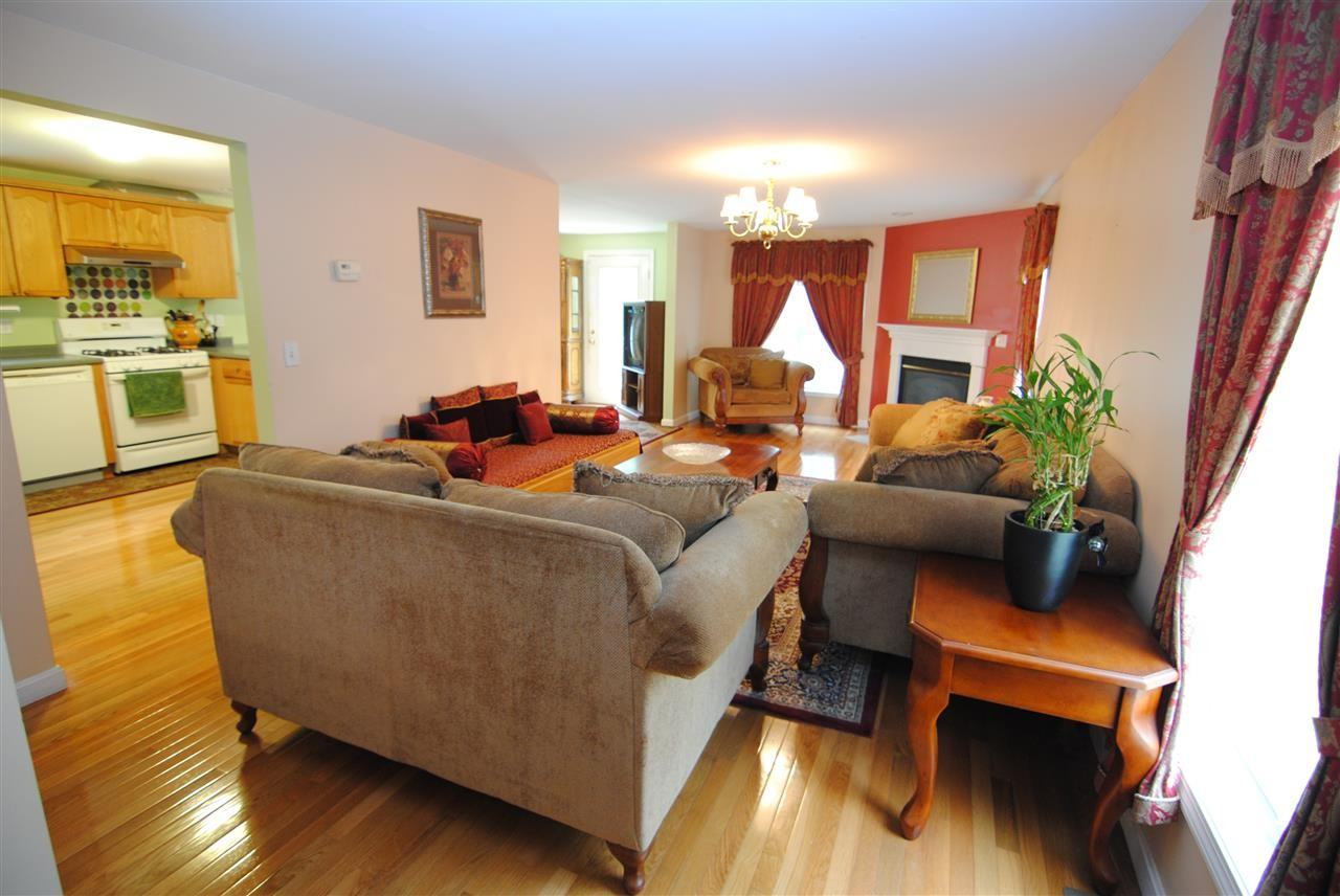 134 Barbara Ln - Photo 2 of 31